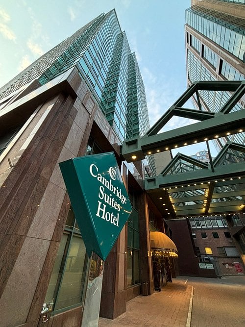 Cambridge Suites Toronto